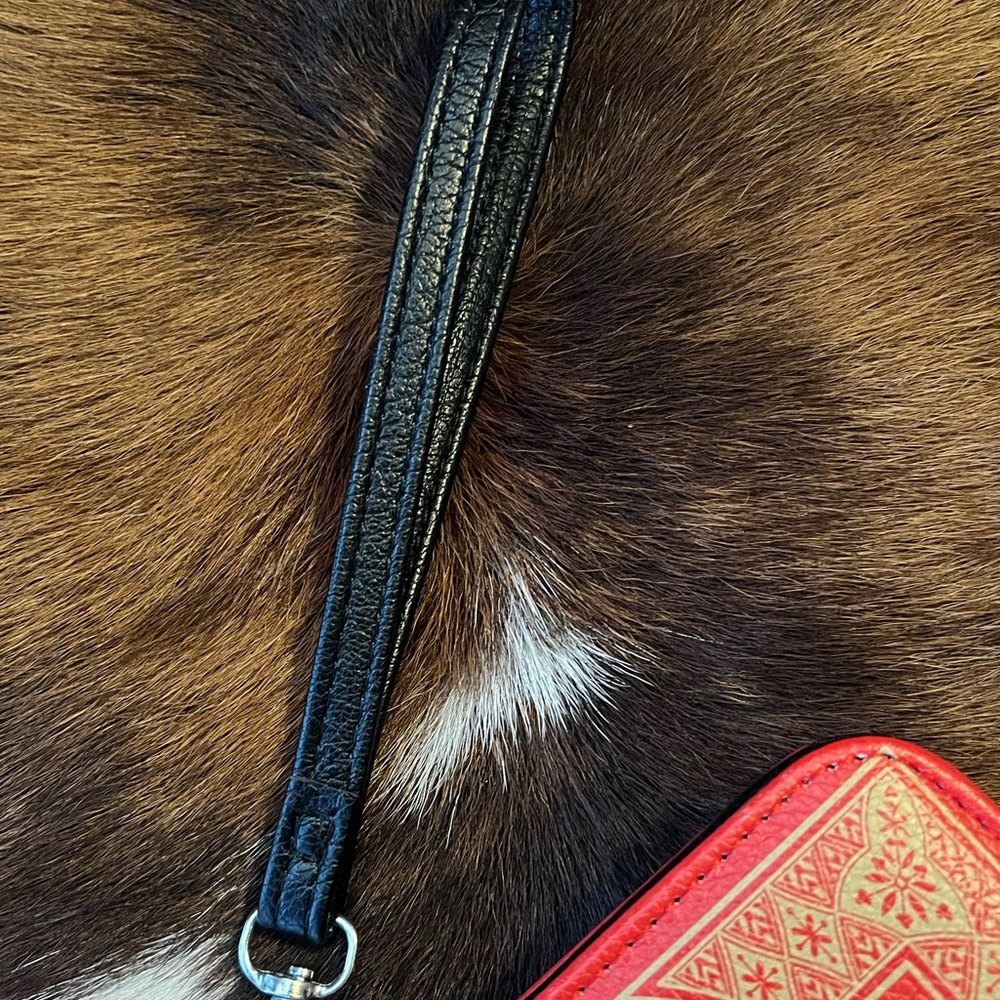 NWT Things2DieFor Les Misérables Wristlet Clutch - Picture 6 of 6